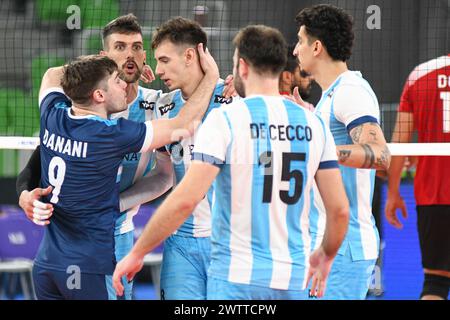 Argentiniens Nationalmannschaft feiert. Volleyball-Weltmeisterschaft 2022. Stockfoto