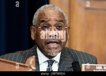 Washington, Usa. März 2024. Der US-Repräsentant Gregory Meeks (D-NY) spricht bei einer Anhörung des Ausschusses für auswärtige Angelegenheiten im US-Kapitol. Quelle: SOPA Images Limited/Alamy Live News Stockfoto