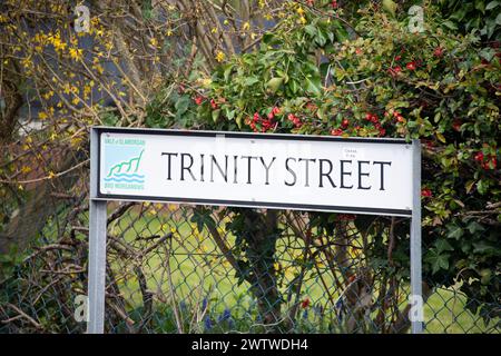 Trinity Street in Barry, The Vale of Glamorgan, einer der Schauplätze der britischen Fernsehserie Gavin and Stacey Stockfoto