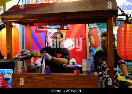 Ein traditioneller japanischer Ramen-Nudelstand in der Altstadt von Santo Domingo. Dominikanische Republik Stockfoto