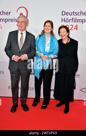 Horst Köhler mit Ehefrau Eva Luise Köhler und Tochter Ulrike Köhler bei