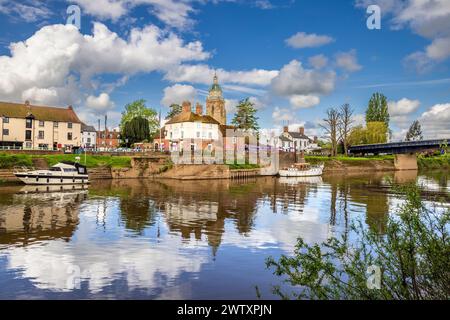 Upton upon Severn und der Pepperpot am Fluss Severn, Worcestershire, England Stockfoto