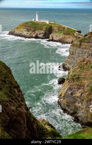 South Stack Leuchtturm Holy Island, Holyhead, Anglesey. Yns Mon, Nordwales. Stockfoto
