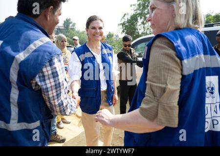 Basar in Bangladesch. März 2024. Kronprinzessin Victoria besuchte mit einer Delegation das Flüchtlingslager Cox's Bazar in Bangladesch. März 2024. Die Kronprinzessin ist als Botschafterin des Entwicklungsprogramms der Vereinten Nationen (UNDP) in Bangladesch. Foto: Henrik Montgomery/TT/Code 10060 Credit: TT News Agency/Alamy Live News Stockfoto