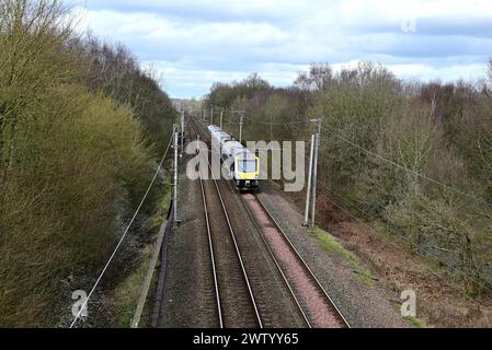 Im Vereinigten Königreich: Bilder der Bahnstrecke Preston-Wigan in der Nähe von Standish Stockfoto