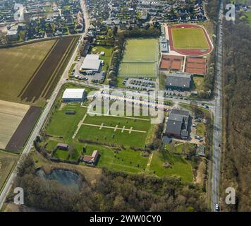 Luftbild, HSC Hammer Sportzentrum Sportanlage, Fußballstadion, Tennisplätze und Bogensportzentrum, Stadtbezirk Rhynern, Hamm, Ruhrgebiet, Nordrhein-Westfalen, Deutschland ACHTUNGxMINDESTHONORARx60xEURO *** Luftansicht, HSC Hammer Sportzentrum Sportanlage, Fußballstadion, Tennisplätze und Bogenschießzentrum, Bezirk Rhynern, Hamm, Ruhrgebiet, Nordrhein-Westfalen, Deutschland ATTENTIONxMINDESTHONORARx60xEURO Stockfoto