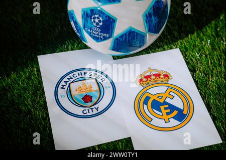 PARIS, FRANKREICH, MÄRZ. 16. 2024: Real Madrid (ESP) gegen Manchester City (eng) Viertelfinale der Fußball UEFA Champions League 2024 in Europa. Logo des Stockfoto