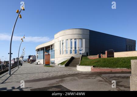 East Riding Leisure Centre an der Küste in Bridlington, Yorkshire, Großbritannien Stockfoto