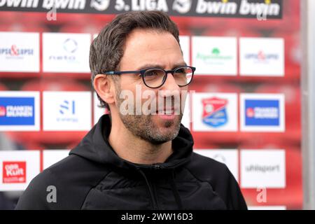 Unterhaching, Deutschland. März 2024. firo: 10.03.2024, Fußball, 3. Liga, 3. Bundesliga, Saison 2023/2024, 29. Spieltag SpVgg Unterhaching - MSV Duisburg, Trainer Boris Schommers, MSV Duisburg, MSV Duisburg, Duisburg, Halbfigur, Credit: dpa/Alamy Live News Stockfoto