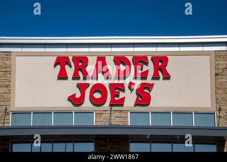 Shoreview, Minnesota. Trader Joe's, eine amerikanische Lebensmittelkette, verfügt nicht über Verkäufe, Coupons, Treueprogramme oder Mitgliedskarten. Es hat Goo Stockfoto