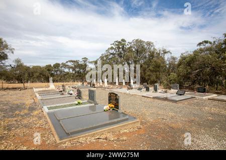 St. Petri Lutheran Cemetery in St. Kitts, einer kleinen ländlichen Gemeinde in South Australia, ist die Kirche heute geschlossen und befindet sich in Privatbesitz Stockfoto