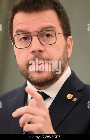 Madrid, Spanien. März 2024. Der Präsident der Autonomen Region Katalonien, Pere Aragonés, schlug heute, am 20. März 2024, während einer Pressekonferenz in Madrid ein Referendum über die Unabhängigkeits- und Autonomiesteuern Spaniens vor. Quelle: Cesar Luis de Luca/dpa/Alamy Live News Stockfoto