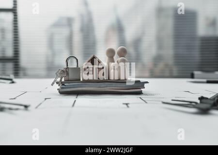 Hausmodell, Holzpuppe, Schlüssel und Geld auf dem Hauslayout repersent Familie spart Geld Haus und Sicherheit kaufen. Architekt- und Ingenieurkonzept. Stockfoto