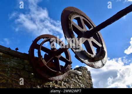 Das verlassene obere Drumhouse in der Nant Gadwen Mine. Stockfoto