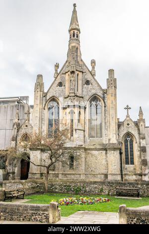 Die St. Thomas of Canterbury Church ist eine römisch-katholische Pfarrkirche in Canterbury, Kent, England. Sie wurde von 1874 bis 1875 in der Neugotik erbaut Stockfoto