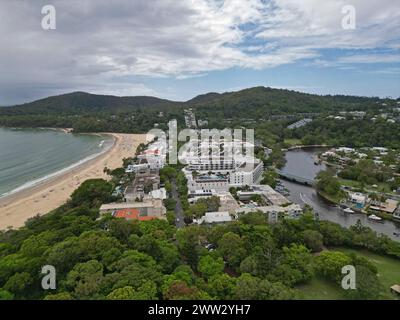 Eine Luftaufnahme von Noosa Main Beach in Noosa Heads, Queensland, Australien Stockfoto