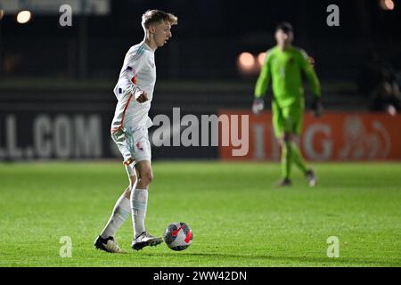 Kobe Corbanie (2) aus Belgien, dargestellt während eines Fußballspiels zwischen den U19-Nationalmannschaften Frankreichs und Belgiens am 1. Spieltag in der Gruppe 2 der UEFA-U19-Elite-Runde am Donnerstag, den 20. März 2024 in Assen , Niederlande . FOTO SPORTPIX | David Catry Stockfoto