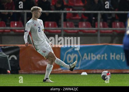 Kobe Corbanie (2) aus Belgien, dargestellt während eines Fußballspiels zwischen den U19-Nationalmannschaften Frankreichs und Belgiens am 1. Spieltag in der Gruppe 2 der UEFA-U19-Elite-Runde am Donnerstag, den 20. März 2024 in Assen , Niederlande . FOTO SPORTPIX | David Catry Stockfoto
