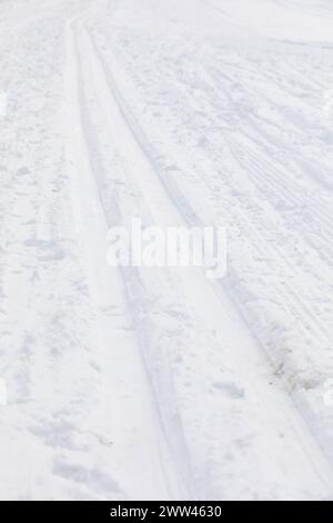 Verschneite und mit Raureif verzierte Winterlandschaft bei Eibenstock, Erzgebirge, Sachsen, Deutschland *** verschneite Winterlandschaft mit Raureif verziert Stockfoto