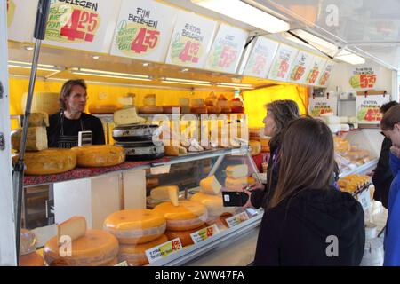 Goes, Niederlande 3. Oktober 2017: Markttag in Goes eine niederländische Stadt in der Provinz Zeeland mit etwa 37,619 Einwohnern Stockfoto