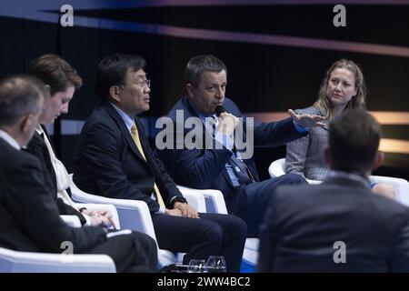 Brüssel, Belgien März 2024. Gregoire Dallemagne (2R), CEO von EDF Luminus, fotografiert während eines Gipfeltreffens über Kernenergie, das von der Internationalen Atomenergiebehörde und dem belgischen Ratsvorsitz der Europäischen Union am Donnerstag, den 21. März 2024 in Brüssel veranstaltet wurde. BELGA FOTO NICOLAS MAETERLINCK Credit: Belga News Agency/Alamy Live News Stockfoto