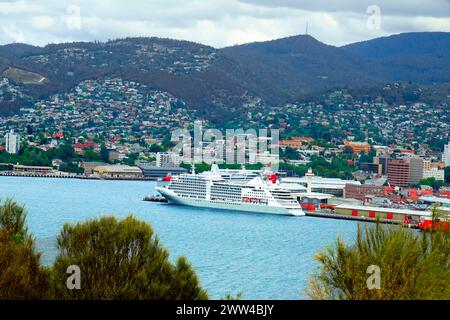 Oceania Regatta Kreuzfahrtschiff Hobart Tasmanien Australien River Derwent Indischer Ozean Südpazifik Stockfoto