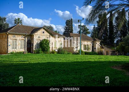 Der Great Courtyard of Merhavia. Merhavia, die erste jüdische Siedlung im Jezreel-Tal, begann im November 1910 die jüdische Siedlung an diesem Ort Stockfoto
