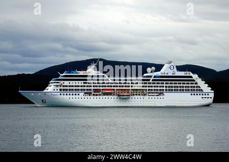 Oceania Regatta Cruise Ship Vor Anker In Port Arthur Tasmania Australien Stockfoto