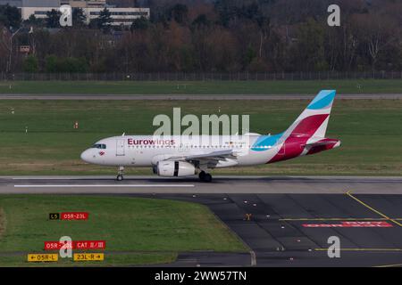 D-AGWV Eurowings Airbus A319-132 am Flughafen Düsseldorf. DUS EDDL. Düsseldorf, Nordrhein-Westfalen, DEU, Deutschland, 14.03.2024 *** D AGWV Eurowings Airbus A319 132 am Flughafen Düsseldorf DUS EDDL Düsseldorf, Nordrhein-Westfalen, DEU, Deutschland, 14 03 2024 Stockfoto