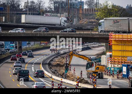 Autobahnkreuz Duisburg-Kaiserberg, kompletter um- und Neubau des Kreuzes der A3 und A40, alle Brücke, Rampen, Fahrbahnen werden erneuert und teils erweitert, 8 Jahre Bauzeit, ebenso erneuert werden dort verlaufende Eisenbahnbrücken, NRW, Deutschland, Autobahnbaustelle *** Autobahnbaustelle Duisburg Kaiserberg, kompletter Wiederaufbau und Neubau des Autobahnkreuzes A3 und A40, alle Brücken, Rampen, Fahrspuren werden erneuert und teilweise erweitert, 8 Jahre Bauzeit, dort verkehrende Eisenbahnbrücken werden ebenfalls erneuert, NRW, Deutschland, Autobahnbaustelle Stockfoto