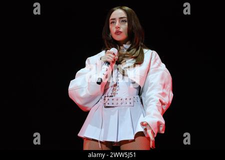 Madrid, Spanien. März 2024. Sänger Nicki Nicole tritt während des Abre su Alma Tourkonzert im Wizkcenter in Madrid auf. März 2024 Spanien (Foto: Oscar Gonzalez/SIPA USA) Credit: SIPA USA/Alamy Live News Stockfoto