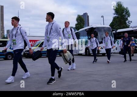 Sydney, Australien. März 2024. Australische Socceroos treffen am 21. März 2024 vor dem Qualifikationsspiel zur FIFA-Weltmeisterschaft 2026 zwischen Australien und dem Libanon im Western Sydney Stadium ein. Credit: IOIO IMAGES/Alamy Live News Stockfoto