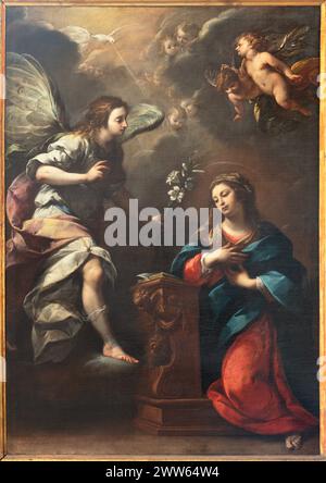 MAILAND, ITALIEN – 4. MÄRZ 2024: Gemälde der Verkündigung in der Kirche Chiesa di San Nazaro in Brolo von Daniele Crespi (1598–1630). Stockfoto