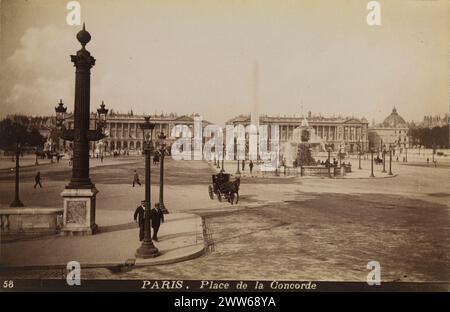 Vintage-Schwarzweiß-Foto vom Place de la Concorde in Paris, Frankreich CA. 1885, Albumendruck Stockfoto