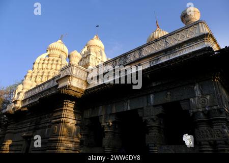 21. März 2024, Saswad, Maharashtra, Indien, wunderschön geschnitzter Changa Vateshwar Shiva Hemadpanti Tempel, Antiker Tempel. Stockfoto