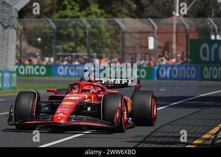 Melbourne, Australien. März 2024. Ferraris Charles Leclerc aus Monaco tritt am 22. März 2024 im Albert Park in Melbourne, Australien, an der Trainingssitzung des Formel-1-Grand Prix von Australien an. Quelle: Qian Jun/Xinhua/Alamy Live News Stockfoto