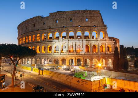 Blick auf das Kolosseum in Rom, Latium, Italien, Europa. Stockfoto