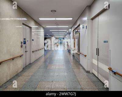 Seoul, Südkorea - Asan Medical Center, das größte Krankenhaus Südkoreas, ist nach einem Massenrücktritt von Ärzten ruhig. Stockfoto