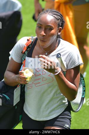 Miami Gardens, USA. März 2024. MIAMI GARDENS, FLORIDA - 20. MÄRZ: Coco Gauff (USA) während der Miami Open 2024, präsentiert von Itaú im Hard Rock Stadium am 20. März 2024 in Miami Gardens, Florida. (Foto: JL/SIPA USA) Credit: SIPA USA/Alamy Live News Stockfoto