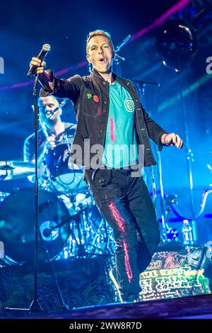 Turin Italien. Mai 2012. Die britische Band COLDPLAY tritt live auf der Bühne im Stadio Olimpico während der Milo Xyloto Tour 2012 auf. Stockfoto