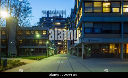 linz, österreich, 21. märz 2024, johannes kepler Universität, jku *** linz, österreich, 21. märz 2024, johannes kepler universität, jku Copyright: XW.Simlingerx Stockfoto