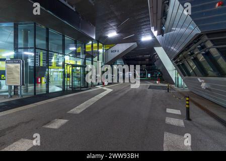 linz, österreich, 21. märz 2024, johannes kepler Universität, jku *** linz, österreich, 21. märz 2024, johannes kepler universität, jku Copyright: XW.Simlingerx Stockfoto