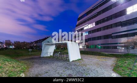 linz, österreich, 21. märz 2024, johannes kepler Universität, jku *** linz, österreich, 21. märz 2024, johannes kepler universität, jku Copyright: XW.Simlingerx Stockfoto