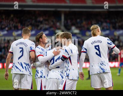 Oslo, Norwegen. März 2024. Oslo, Norwegen, 22. März 2024: Players of Norway feiert, nachdem sie beim Internationalen Freundschaftsfußballspiel zwischen Norwegen und der Tschechischen Republik im Ullevaal-Stadion in Oslo, Norwegen einen Treffer erzielt haben. (ANE Frosaker/SPP) Credit: SPP Sport Press Photo. /Alamy Live News Stockfoto