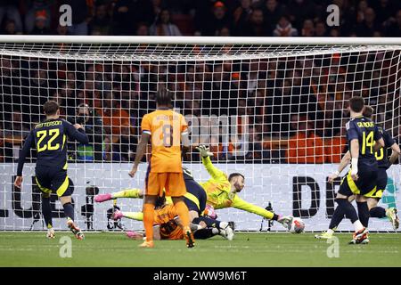 AMSTERDAM: Torhüter Angus Gunn, Schottland, während des Freundschaftsspiels zwischen den Niederlanden und Schottland in der Johan Cruijff Arena am 22. März 2024 in Amsterdam. ANP MAURICE VAN STEEN Stockfoto