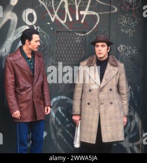 1996Al Pacino Johnny Depp auf dem Filmset Donny Brasco John Barrett/PHOTOlink.net / MediaPunch Stockfoto