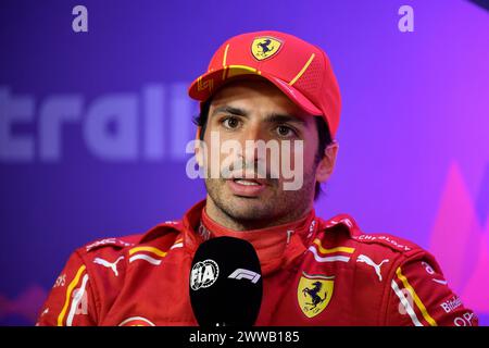 MELBOURNE, AUSTRALIEN. 23. März 2024. 55 Carlos Sainz Jr. (ESP) Scuderia Ferrari in der Pressekonferenz der Fahrer nach der Qualifikation beim FIA Formel 1 Rolex Australian Grand Prix 2024 vom 22. Bis 24. März auf dem Albert Park Street Circuit in Melbourne, Australien. Quelle: Karl Phillipson/Alamy Live News Stockfoto