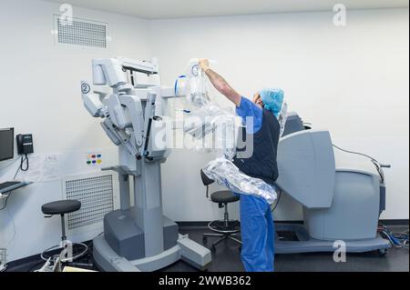 Bericht im Universitätskrankenhaus Nizza, im Krankenhaus Pasteur. Hier wird der Roboter deinstalliert. FRANKREICH. Stockfoto