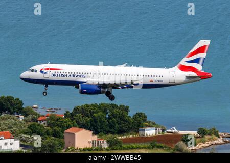 Split, Kroatien - 28. Mai 2023: British Airways Airbus A320 am Flughafen Split (SPU) in Kroatien. Stockfoto