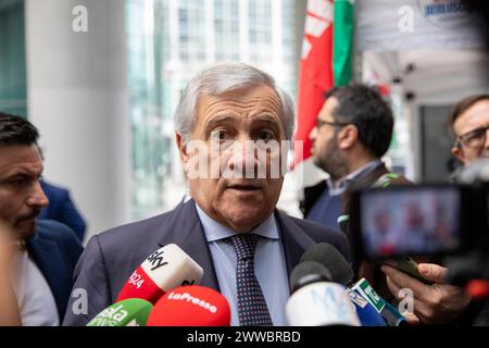 Mailand, Italien. März 2024. IL Ministro degli esteri Antonio Tajani alla conferenza stampa di Forza Italia per le Europee - Cronaca - Mailand - Italia - Sabato 23. März 2024 (Foto Marco Cremonesi/LaPresse) Außenminister Antonio Tajani auf der Forza Italia Pressekonferenz für die Europawahl - Nachrichten - Mailand - Italien - Samstag, 23. März 2024 (Foto Marco Cremonesi/LaPresse) Credit: LaPresse/Alamy Live News Stockfoto